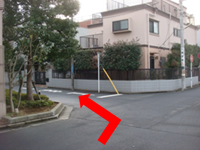当院から駐車場まで
